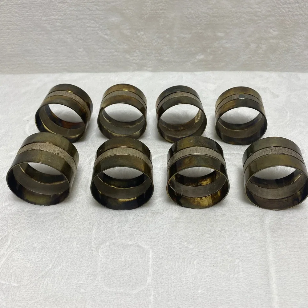 Set of 8 Vintage Brass Napkin‎ Rings with Textured Band Dining Table Decor